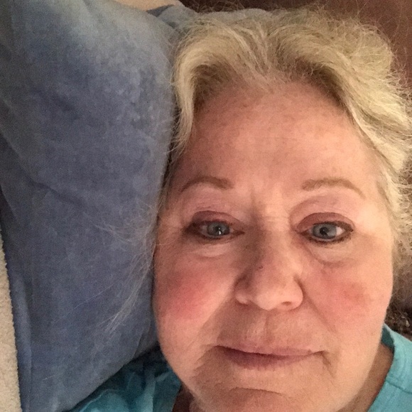 Meet your Posher, Doreen - Picture 1 of 1